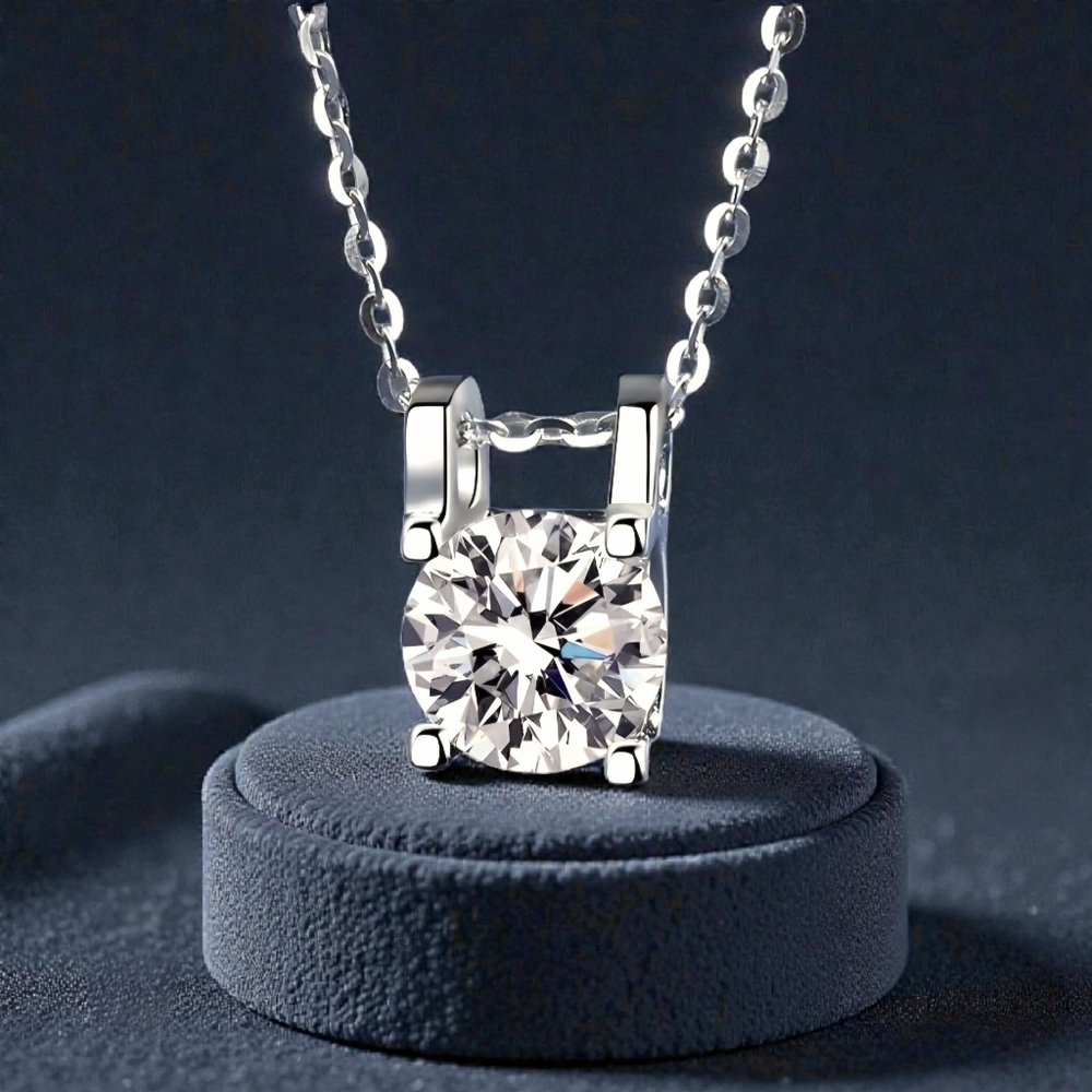 Moissanite 1 CT Pendant Necklace - Picture 3 of 12